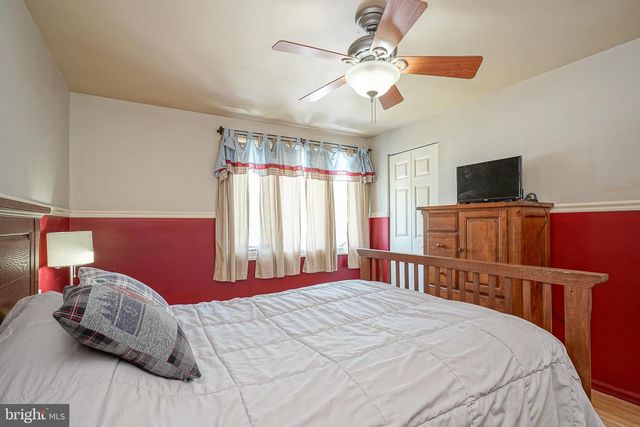 180 WARD LN, Williamstown, NJ 08094