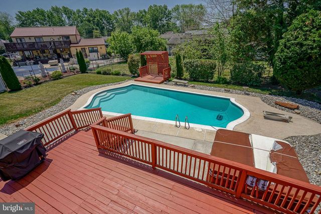 180 WARD LN, Williamstown, NJ 08094