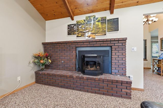 2955 Holly Avenue, Clovis, CA 93611