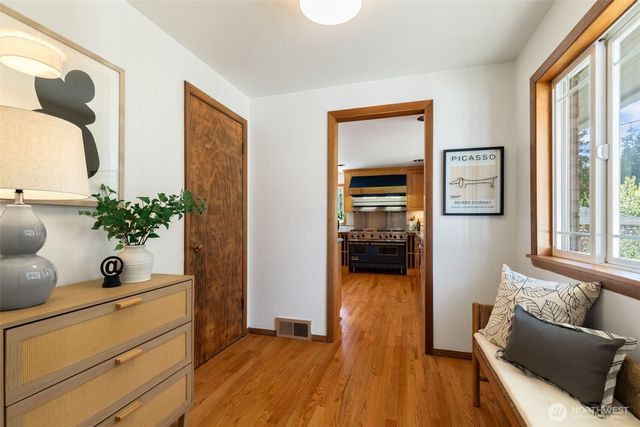 16526 37th Avenue NE, Lake Forest Park, WA 98155