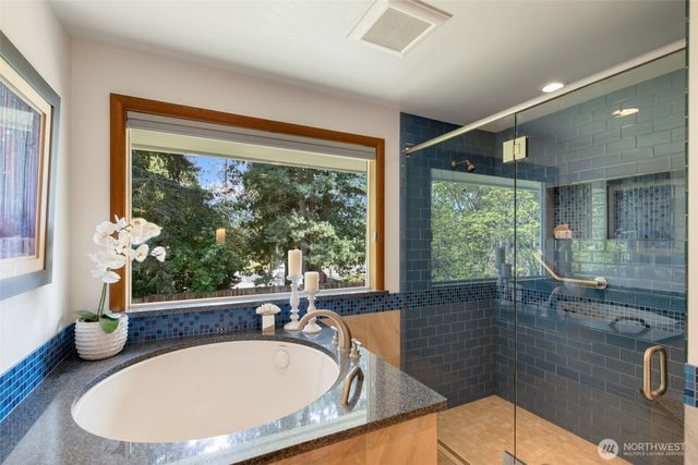 16526 37th Avenue NE, Lake Forest Park, WA 98155
