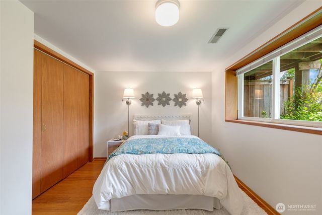 16526 37th Avenue NE, Lake Forest Park, WA 98155