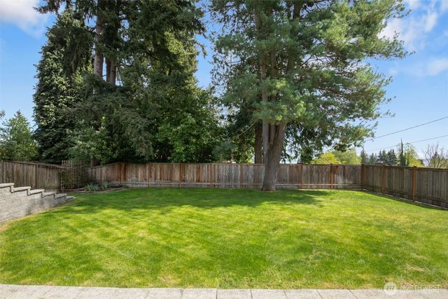 16526 37th Avenue NE, Lake Forest Park, WA 98155
