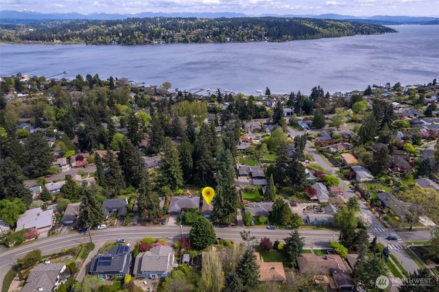 16526 37th Avenue NE, Lake Forest Park, WA 98155