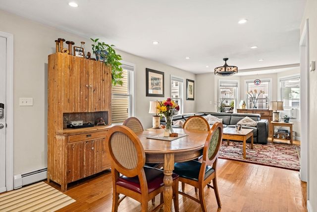 15 Beacon St, Salem, MA 01970