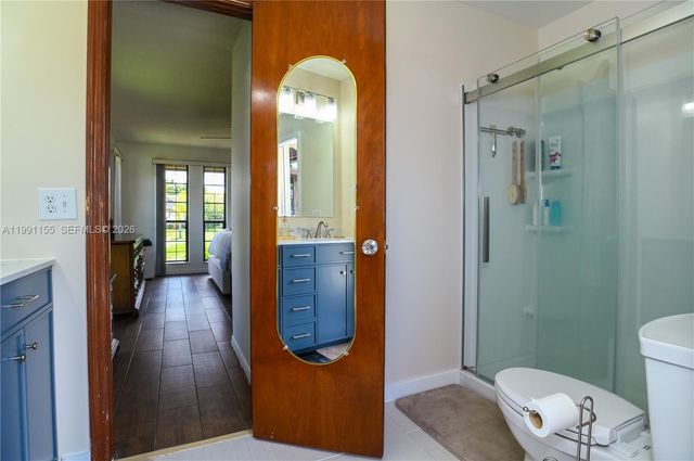 8631 NW 48th St, Lauderhill, FL 33351