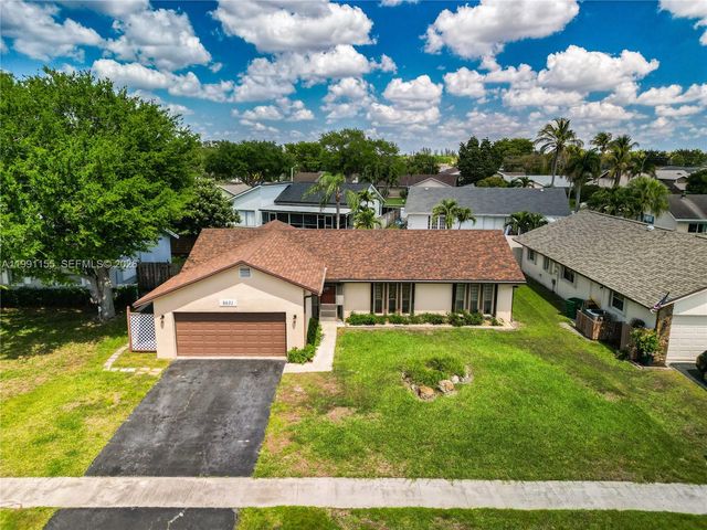 8631 NW 48th St, Lauderhill, FL 33351