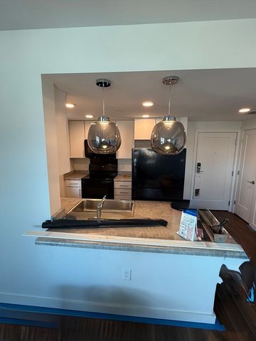 466 River Street 516, Boston, MA 02126