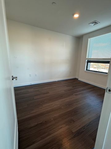 466 River Street 516, Boston, MA 02126