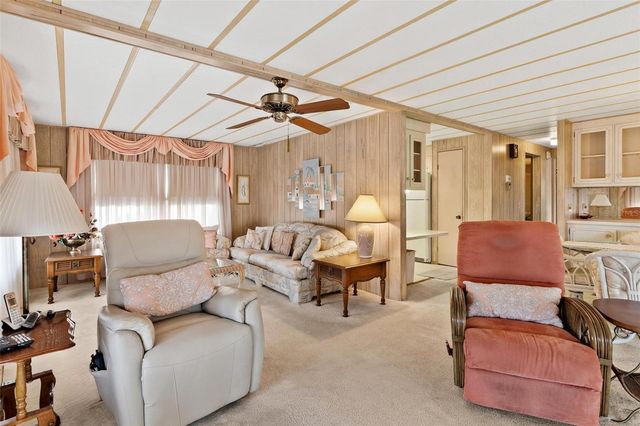 616 OLD COLONY ROAD, Leesburg, FL 34748