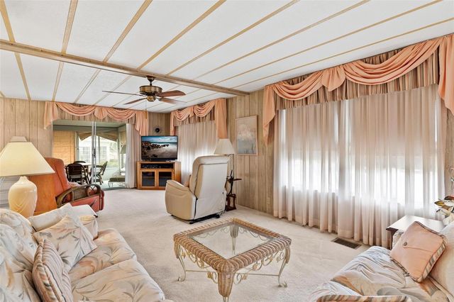 616 OLD COLONY ROAD, Leesburg, FL 34748