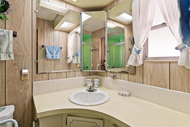 616 OLD COLONY ROAD, Leesburg, FL 34748