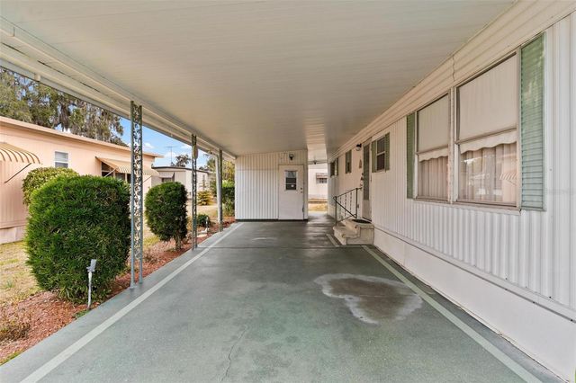 616 OLD COLONY ROAD, Leesburg, FL 34748