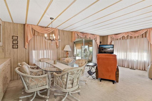 616 OLD COLONY ROAD, Leesburg, FL 34748