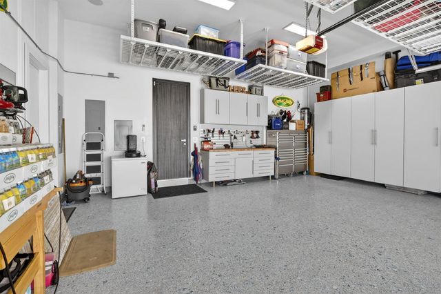 334 Isle Of Capri Drive, Fort Lauderdale, FL 33301