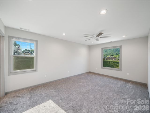 100 Red Twig Lane Unit 101, Burnsville, NC 28704