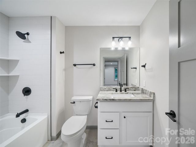 100 Red Twig Lane Unit 101, Burnsville, NC 28704