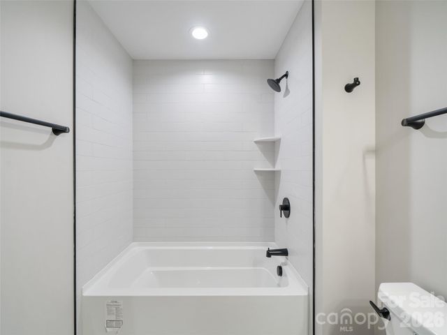 100 Red Twig Lane Unit 101, Burnsville, NC 28704