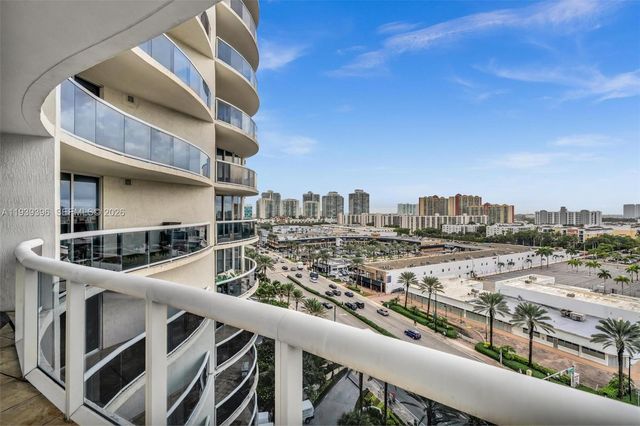 17201 Collins Ave 1107, Sunny Isles Beach, FL 33160