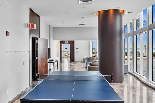 17201 Collins Ave 1107, Sunny Isles Beach, FL 33160