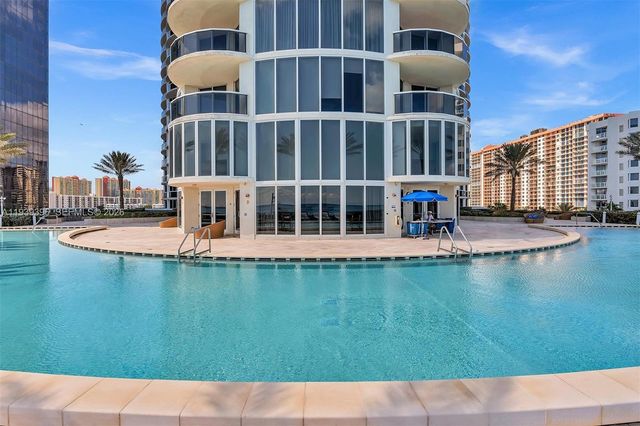 17201 Collins Ave 1107, Sunny Isles Beach, FL 33160