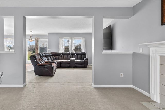 11002 Golden Pheasant Drive, Osceola, IN 46561