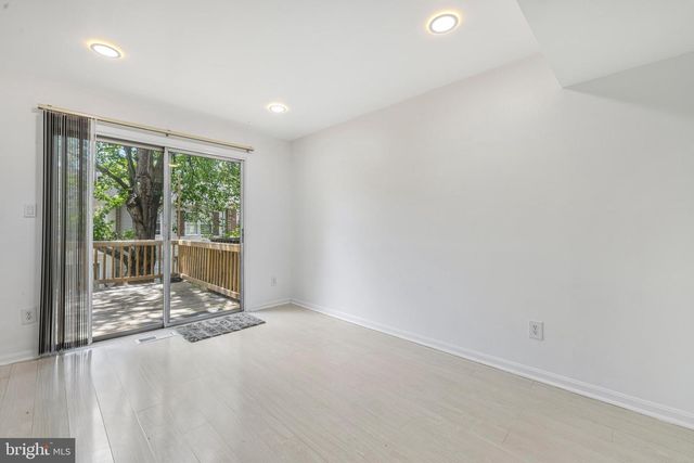 9306 FROSTBURG WAY, Gaithersburg, MD 20886