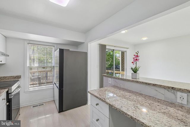 9306 FROSTBURG WAY, Gaithersburg, MD 20886
