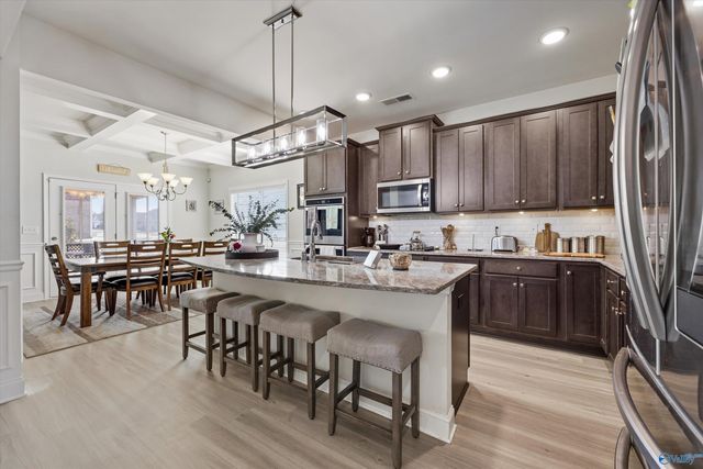 8358 Anslee Way, Huntsville, AL 35806