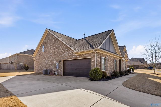 8358 Anslee Way, Huntsville, AL 35806