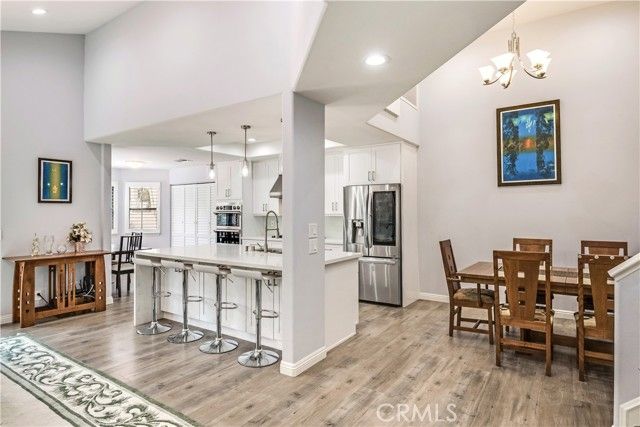 16 Monterey Court, Manhattan Beach, CA 90266