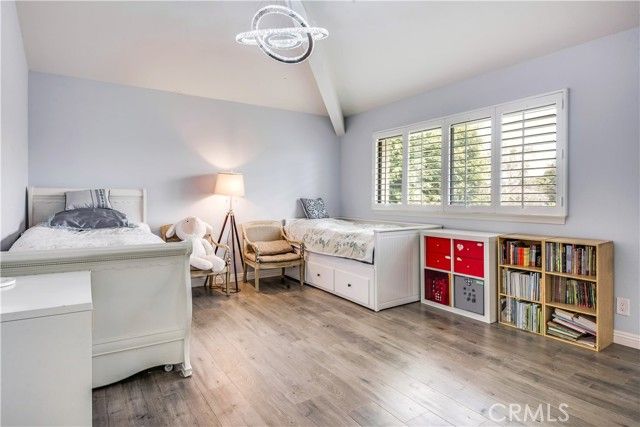 16 Monterey Court, Manhattan Beach, CA 90266