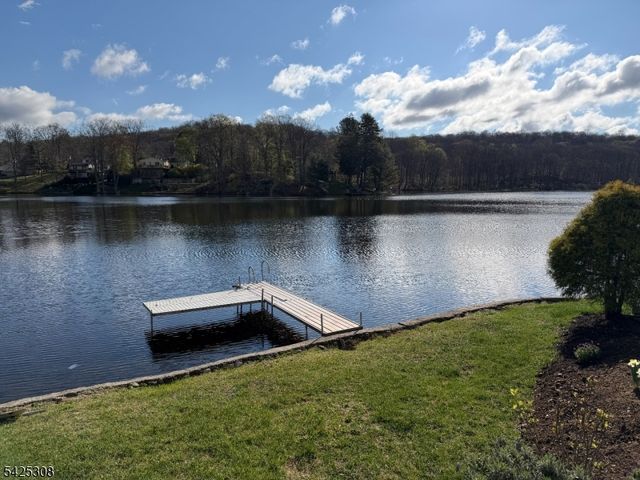 13 N Orchard Ter, Sparta Twp., NJ 07871