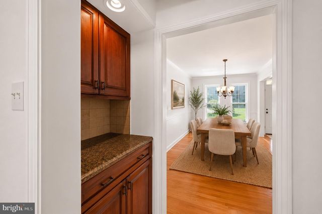 32 REGAN LN, Voorhees, NJ 08043