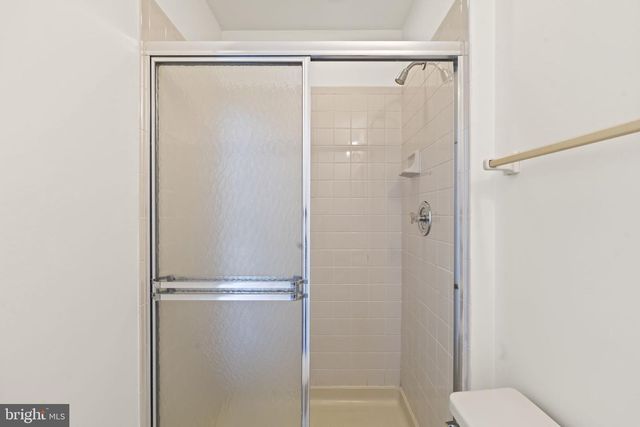 32 REGAN LN, Voorhees, NJ 08043