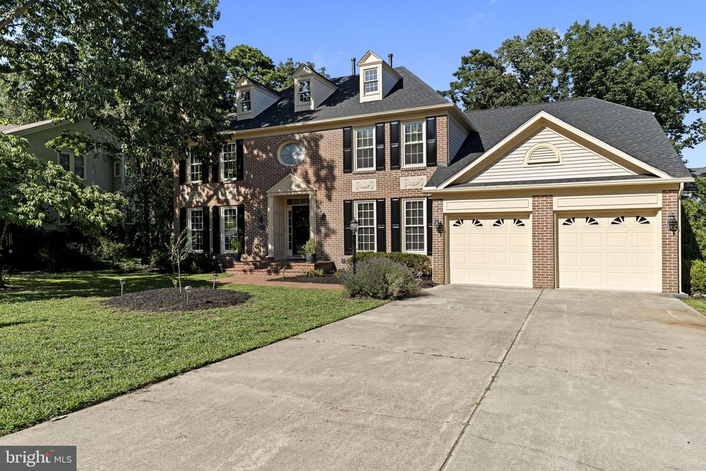 32 REGAN LN, Voorhees, NJ 08043