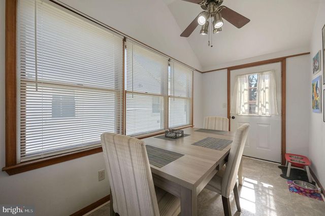 234 PINE ST, Dover, DE 19901