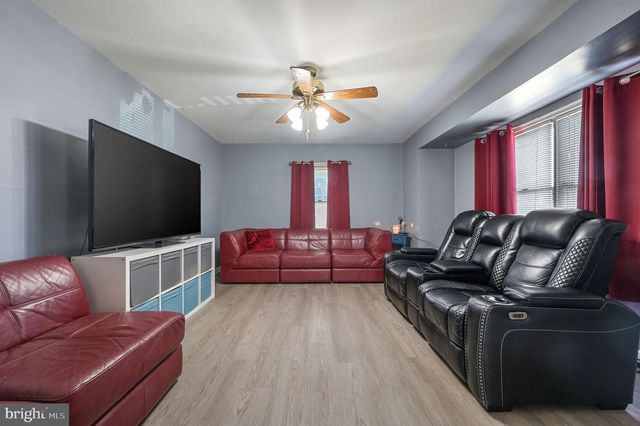 234 PINE ST, Dover, DE 19901