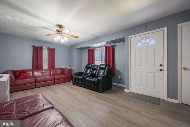 234 PINE ST, Dover, DE 19901