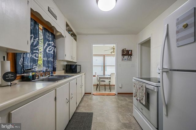 234 PINE ST, Dover, DE 19901