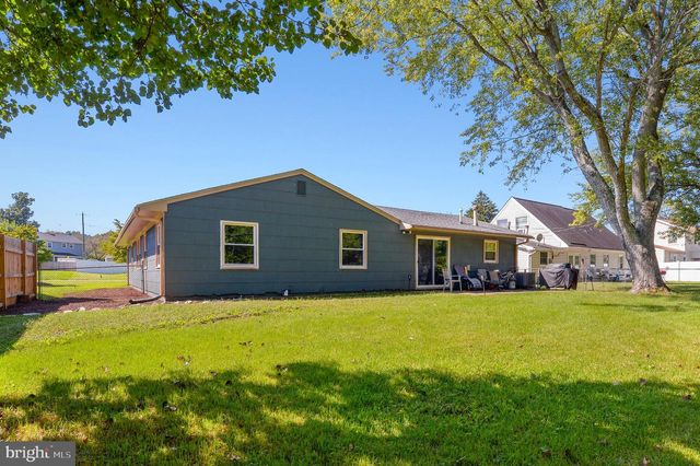 12418 KENSINGTON LN, Bowie, MD 20715