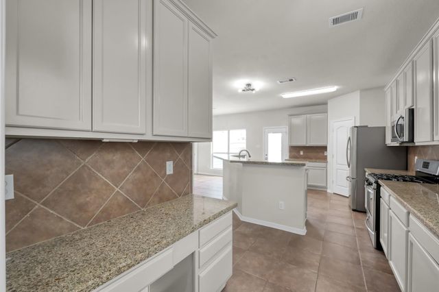 2078 Midlane Drive, Conroe, TX 77301