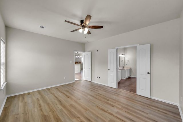 2078 Midlane Drive, Conroe, TX 77301