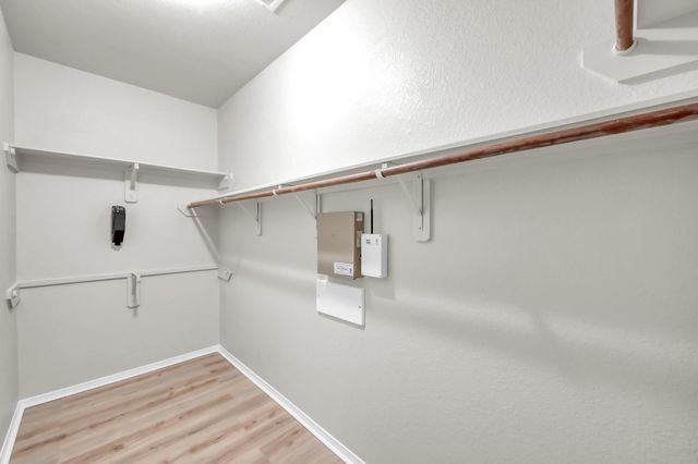 2078 Midlane Drive, Conroe, TX 77301