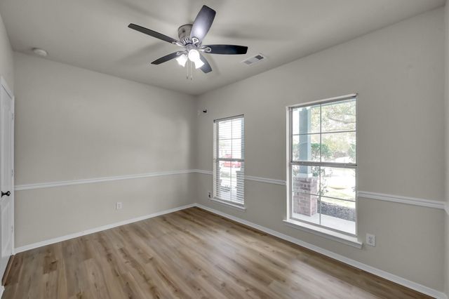 2078 Midlane Drive, Conroe, TX 77301