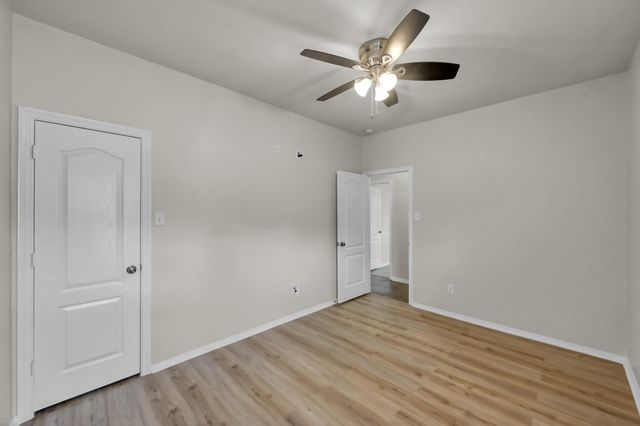 2078 Midlane Drive, Conroe, TX 77301