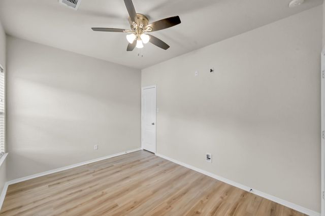 2078 Midlane Drive, Conroe, TX 77301