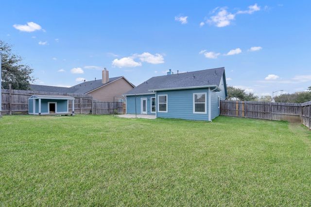 2078 Midlane Drive, Conroe, TX 77301