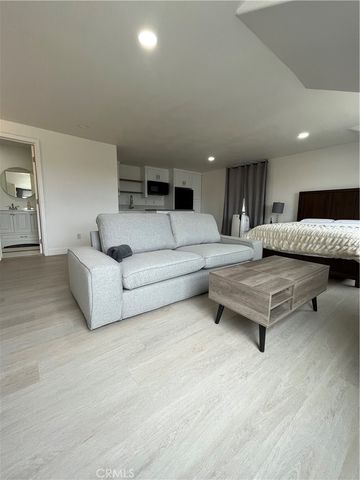9441 El Blanco, Fountain Valley, CA 92708