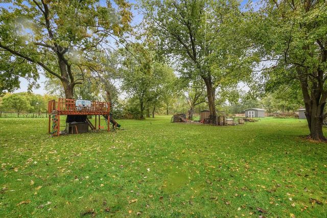 4901 E 73rd Avenue, Merrillville, IN 46410